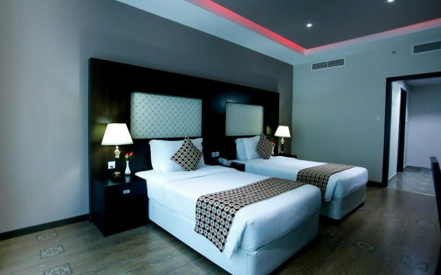 Crystal Palace Hotel