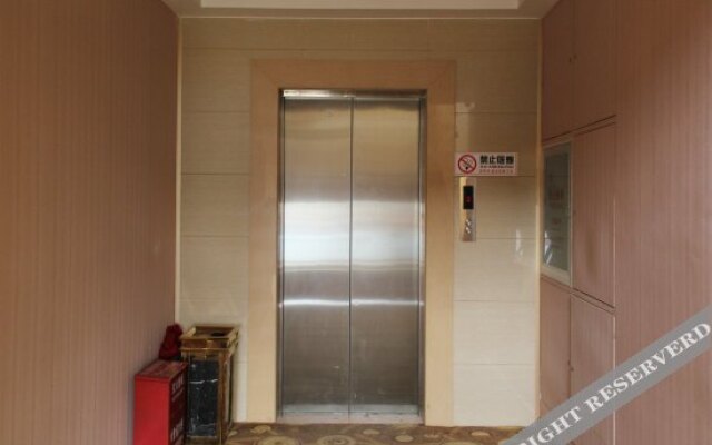 Yunyi Hotel