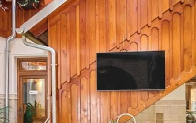 Hotel Kadoor