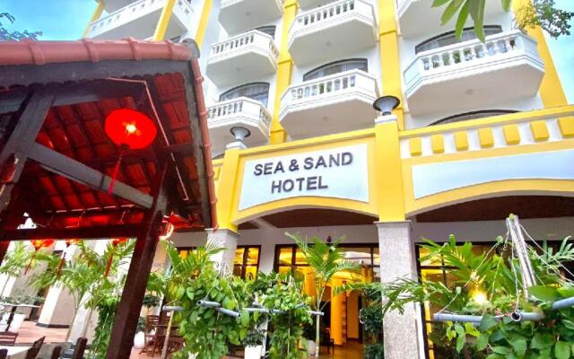 Sea and Sand Hotel