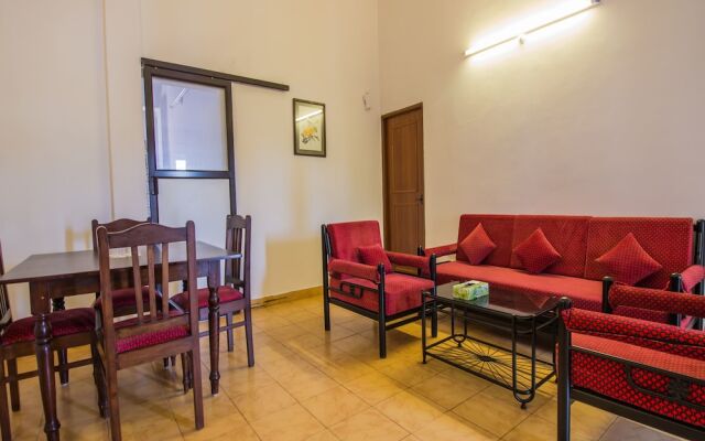 OYO 12423 Home Pool View 1BHK Candolim