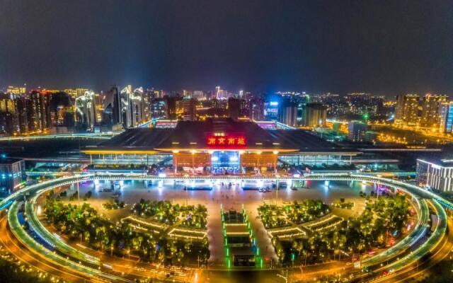 GreenTree Alliance Nanjing South Railway Station Mingfa Plaza Hotel