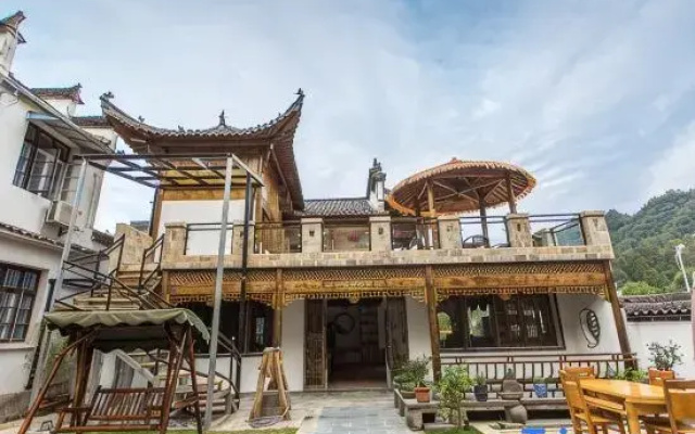 Yunshang Jiuzhou Hostel