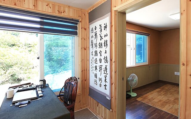 Gapyeong Heights 500 Pension & Campground