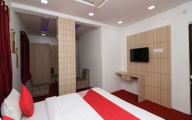 OYO 22889 Hotel Shree Ji