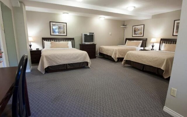 Bluenose Inn and Suites