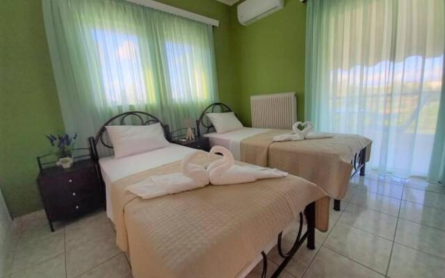 Renovated apartment in Pantokratoras beach