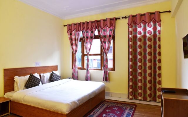Hotel Varuni Mcleodganj