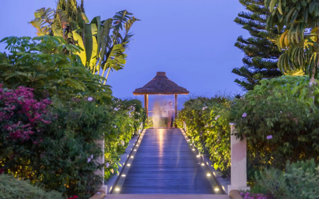 Suite Hotel Eden Mar