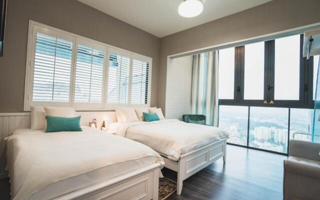 Attic Home Melaka Imperio Residence & Jonker