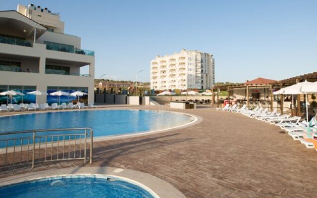 Watercastle Suites