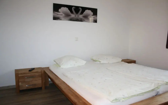 Ferienhof Feinen - Haus am See I