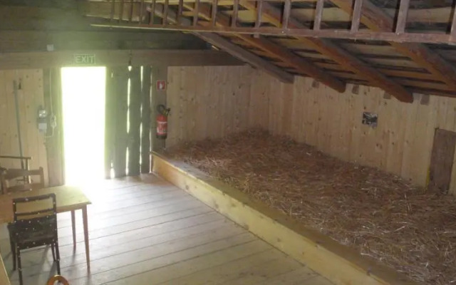 Strohadel - Schlafen im Stroh