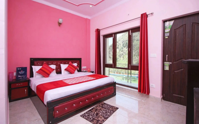 OYO 7252 near Kempty Falls