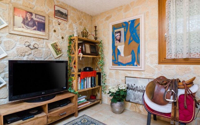 Scenic Villa in Castelnuovo di Porto Near Rocco Colonna