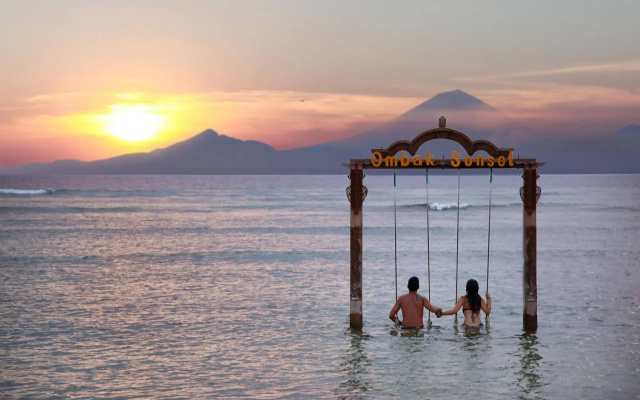 Hotel Ombak Sunset
