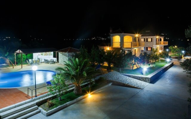 Glyfada Villas 3