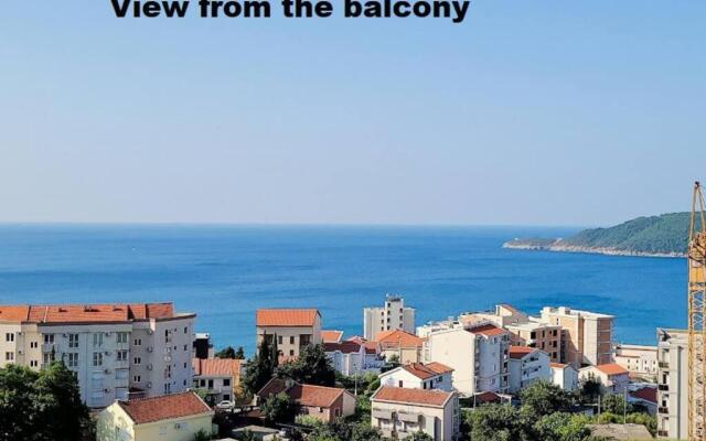 A24 Lovely Sea View one bedroom Apartment