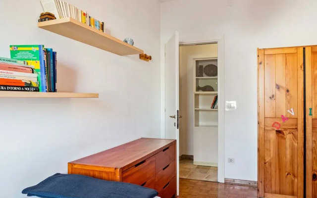 San Carlo Luminous Apartment