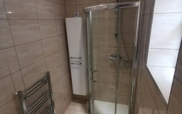 Romford Retreat - Stylish Apartment Stay