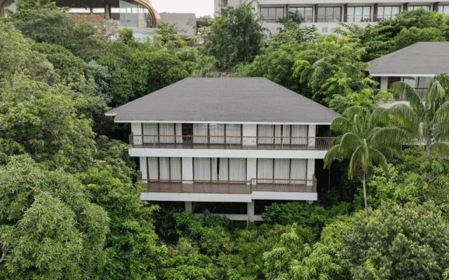 Riahi by Swiss-Belhotel — 4-star hotel in Pulau Nirup