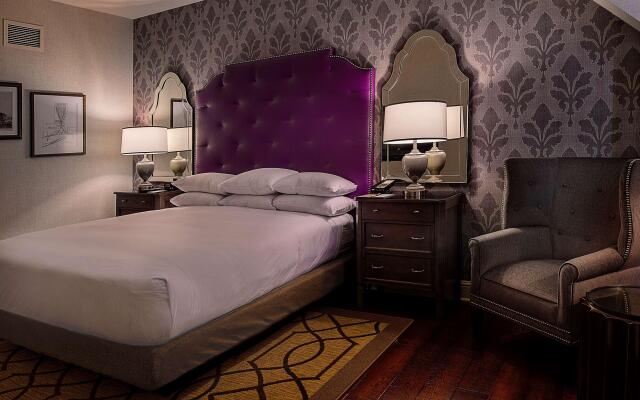 St. Louis Union Station Hotel, Curio Collection by Hilton