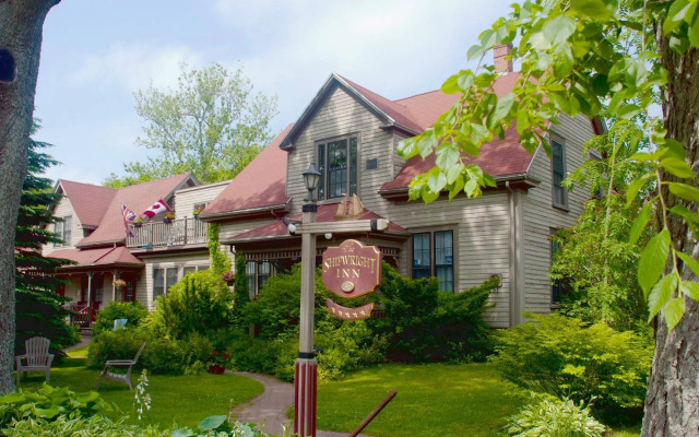 Shipwright Inn