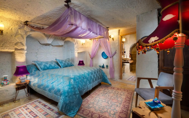 Cappadocia Splendid Cave Hotel