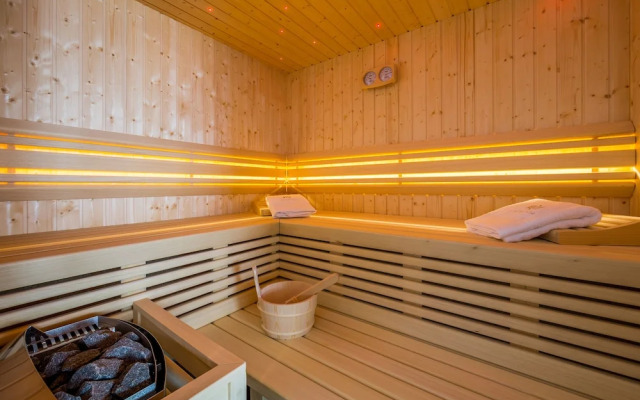 Villa AltaVista, Opatija - Seaview & Relax with Heated Pool and Private MiniGolf