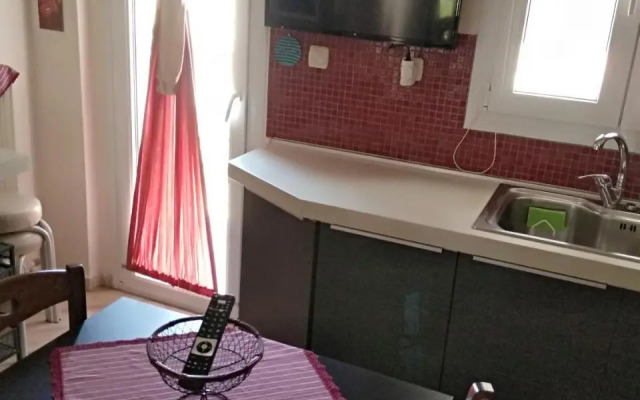 Efi'S House