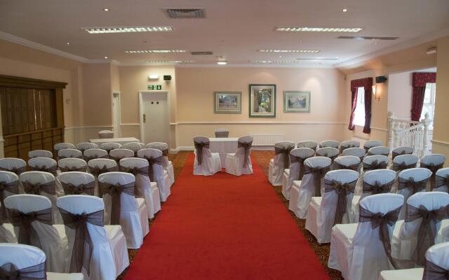 Holiday Inn Reading West by IHG