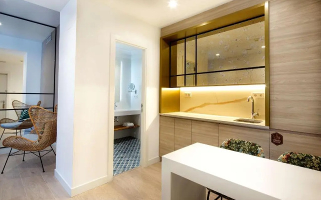 Atocha Hotel Madrid, Tapestry Collection by Hilton