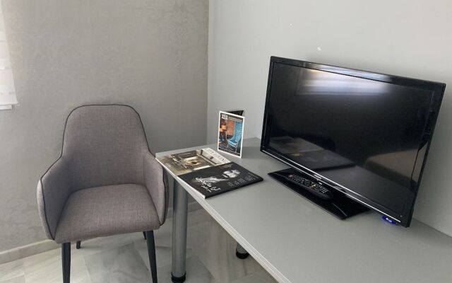 TGS & RUMEX Suites Banus