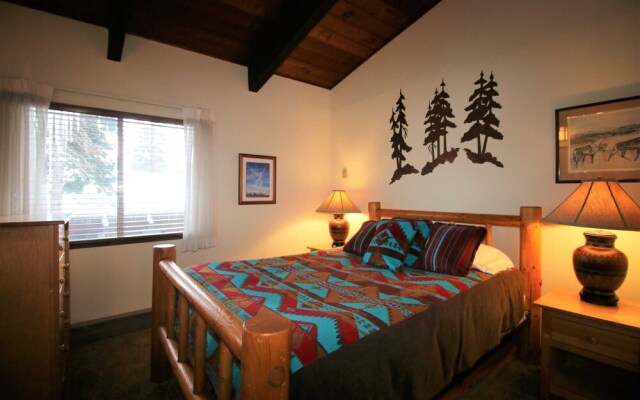 Mammoth S #201 4 Bedroom Condo