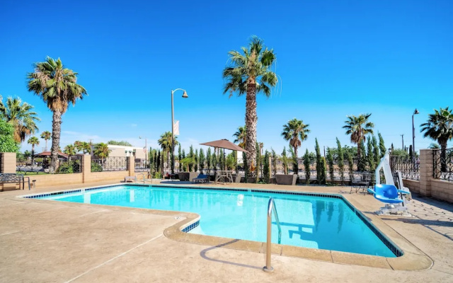 MainStay Suites Moreno Valley Near March Air Reserve Base