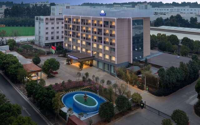 Days Inn by Wyndham Kunming Airport Economic Zone