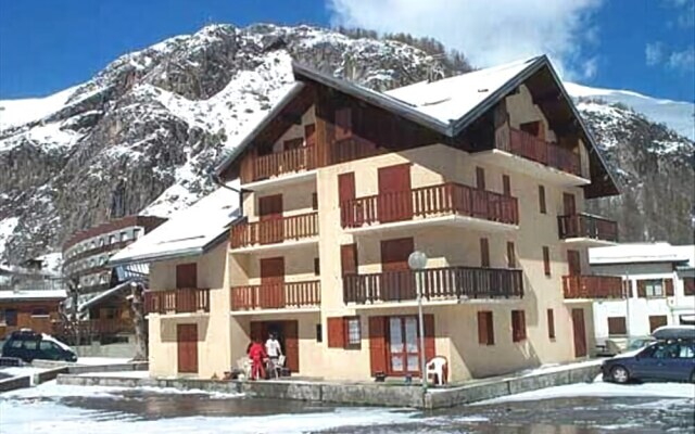 Carene N°13 : 2 Pièces 4 Personnes / 2 Rooms 4 People