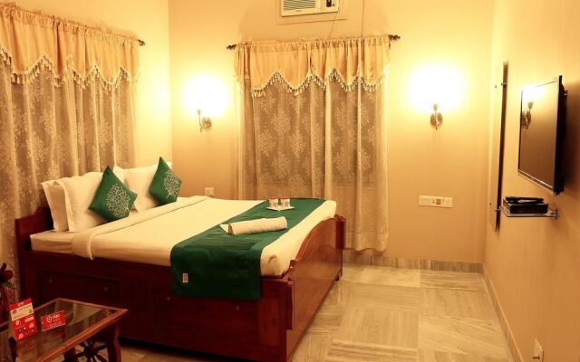 OYO 2335 Apartment Lakeplace