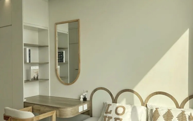 Sakura Homestay - Landmark Ecopark