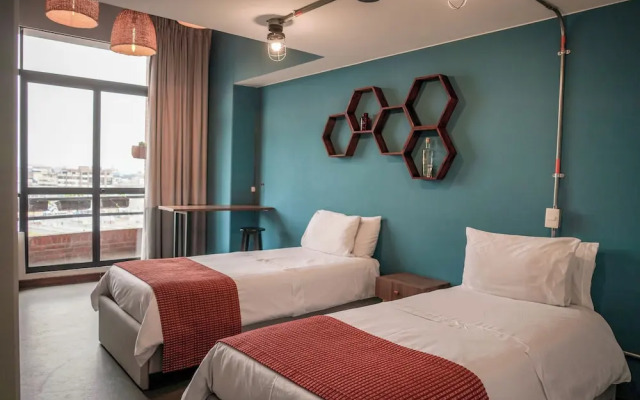 ILAR 74 Coliving & Hotel Avenida Chile