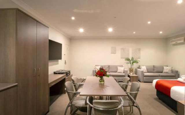 Comfort Inn Parkes International