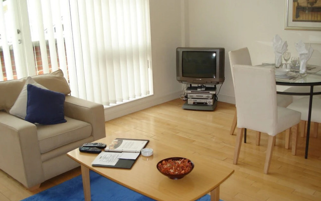 Oakwood Apartments Bow Lane