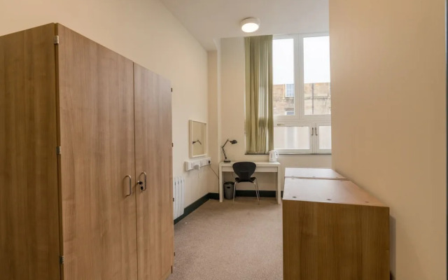 JOIVY Cosy Rooms In In Newington