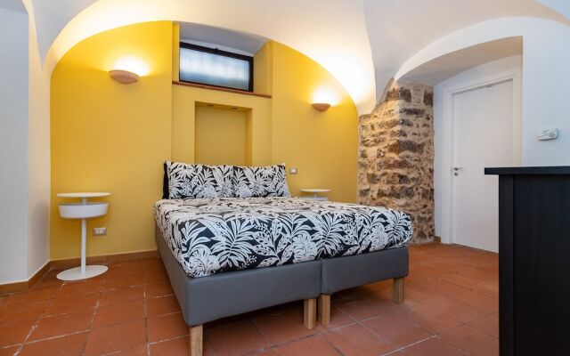 Dimora degli Artisti Apartments