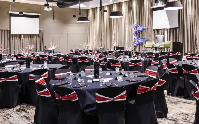 Mercure Gladstone