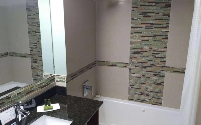 Marble Waters Hotel & Suites, Trademark by Wyndham
