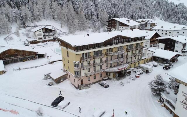 Hotel Alt Vent Tyrol