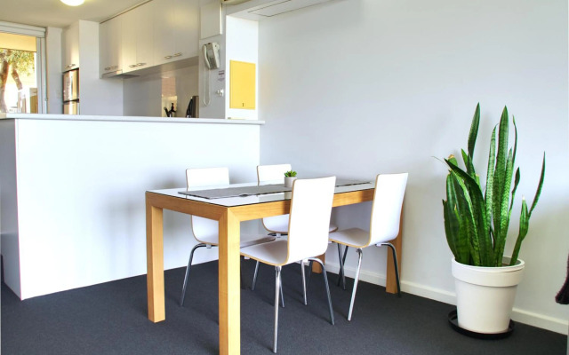 Harbour View Apartment 2BR Magical Water Views