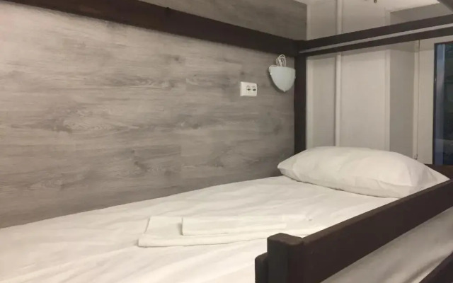 Cherdak Hostel