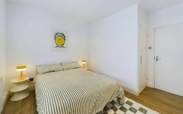 The Earl's Court Hideaway - Warm 3bdr House